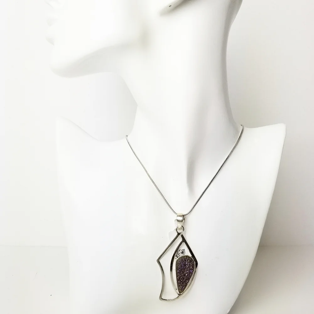 TITANIUM DRUZY GEMSTONE 925 SILVER PENDANT - Picture 2 of 11